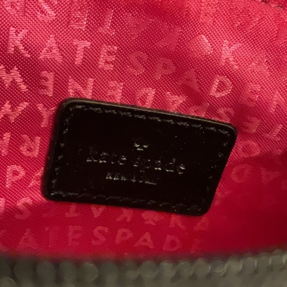 Kate Spade shiny black wristlet w/dots & logo spades - Picture 4 of 5